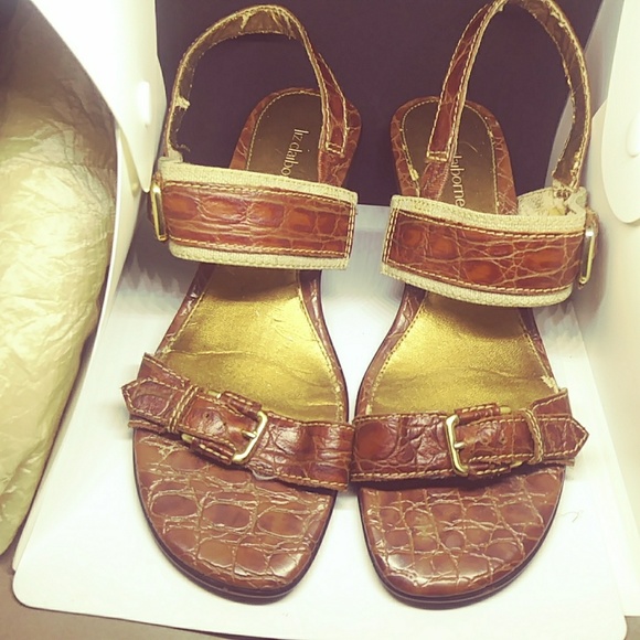 liz claiborne sandals outlet